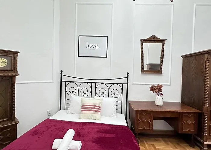 Jozsef 68 Apartment - Near Newyork Cafe